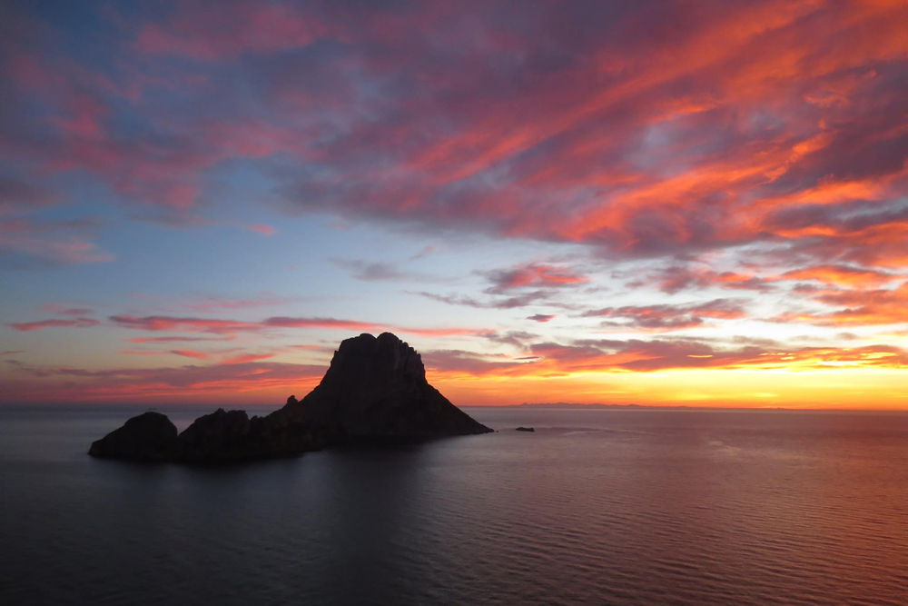 spain-luxury-travel-incoming-dmc-concierge-balearic-islands-ibiza-es-vedra