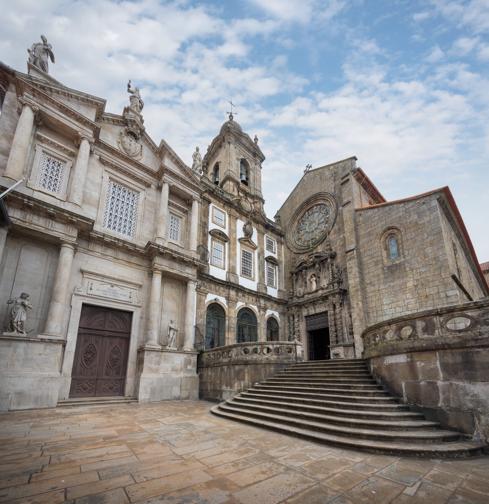 Church of Sao Francisco (Church of Saint Francis) - Porto, Portu